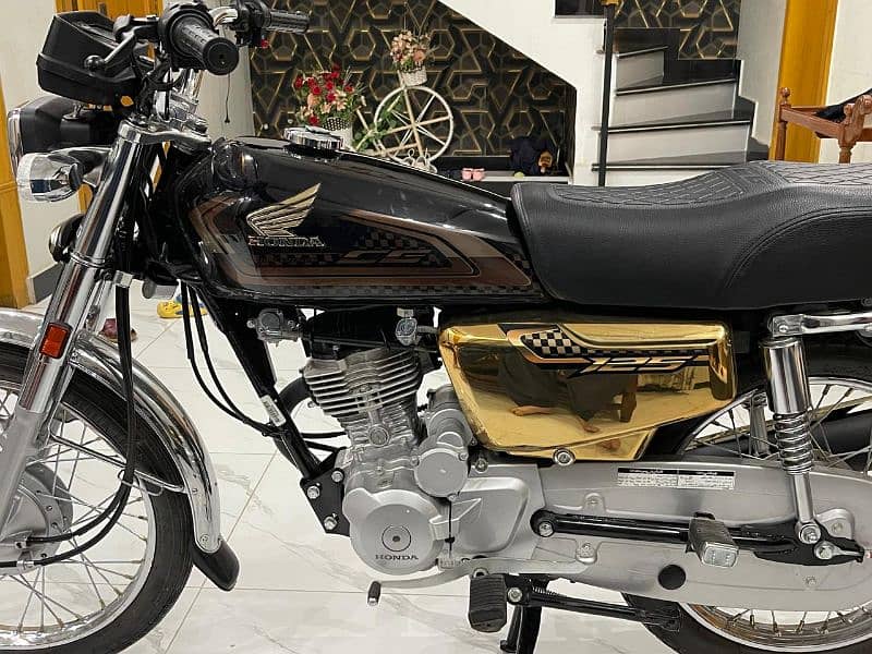 honda 125 golden edition 3