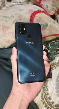 INFINIX HOT 10 CONDITION 7.5/10