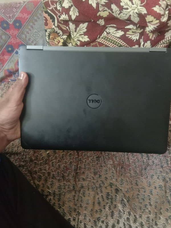 Dell Latitude E7270 2