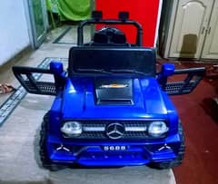 Mercedes Kids jeep with remotecontrol/swing mode/openable doors All ok