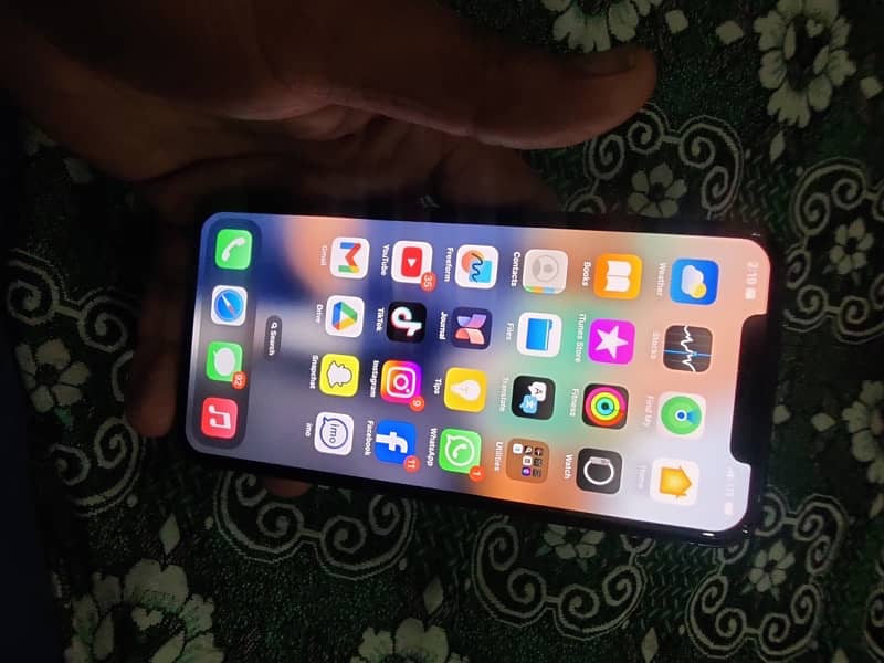 iphone 11 pro max 256gb jv single sim pta approved 1