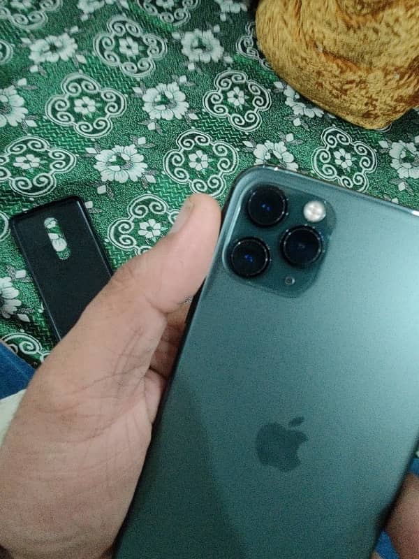 iphone 11 pro max 256gb jv single sim pta approved 4