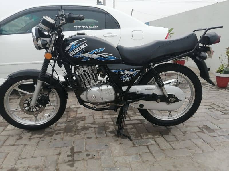 Suzuki GS 150 SE 1