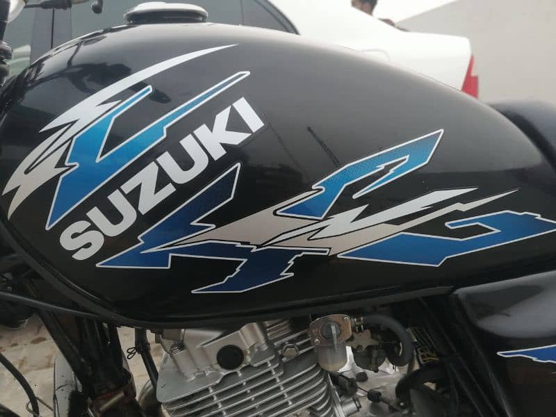 Suzuki GS 150 SE 19