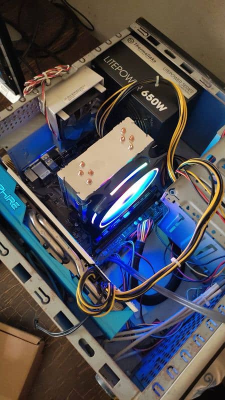 gaming pc amd ryzen 5 2600 10/10 condition price is negotiable 0