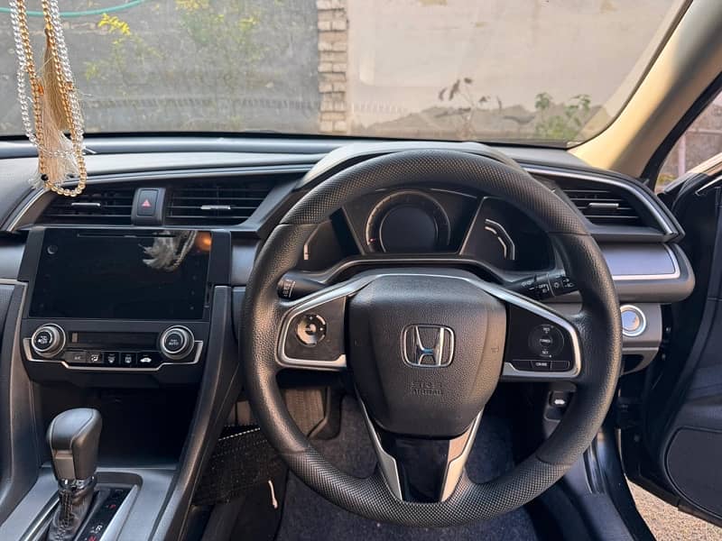 Honda Civic Oriel 2018 1