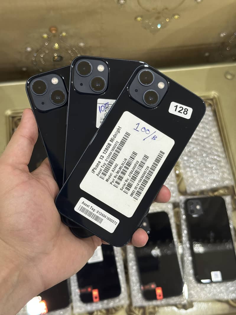 Iphone 13 JV 128GB PAPERKITS 0