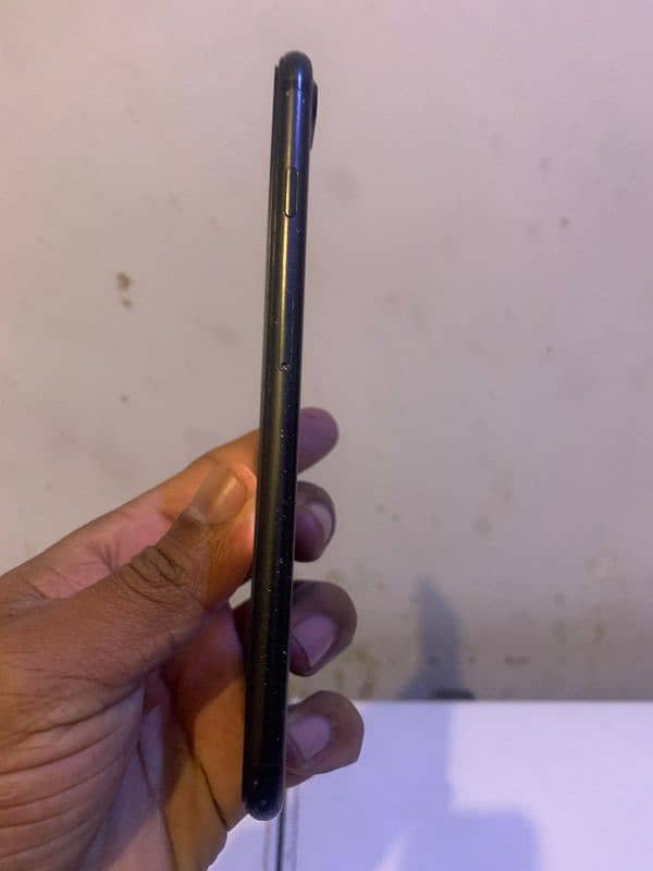 iphone 7 plus pta apperved 128 4