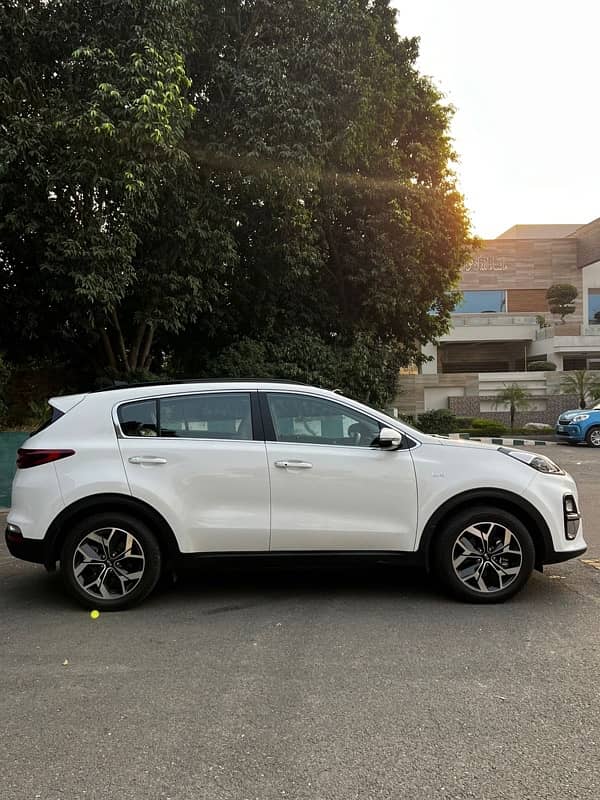 KIA Sportage AWD 2023 MODEL 3