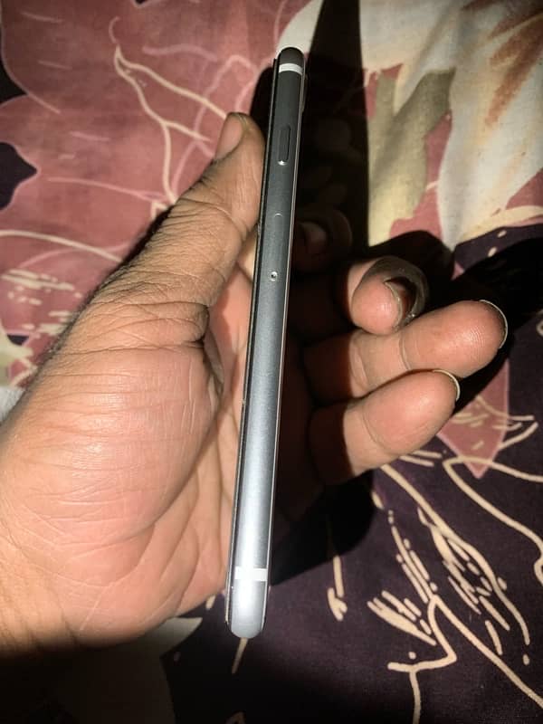 iphone se (2020) PTA Approved 5