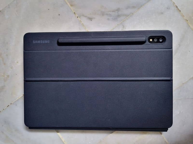 Samsung Tab S7 WITH original keyboard case 3