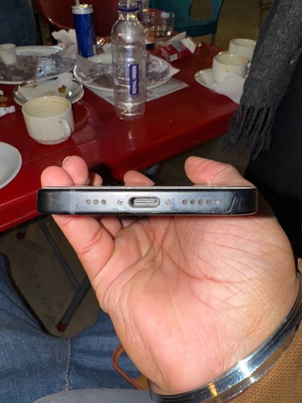 Iphone 15 non pta 128 GB with box 9