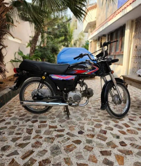 honda cd 70 bike for sale urgent juat 55 thousand running paper miss 1