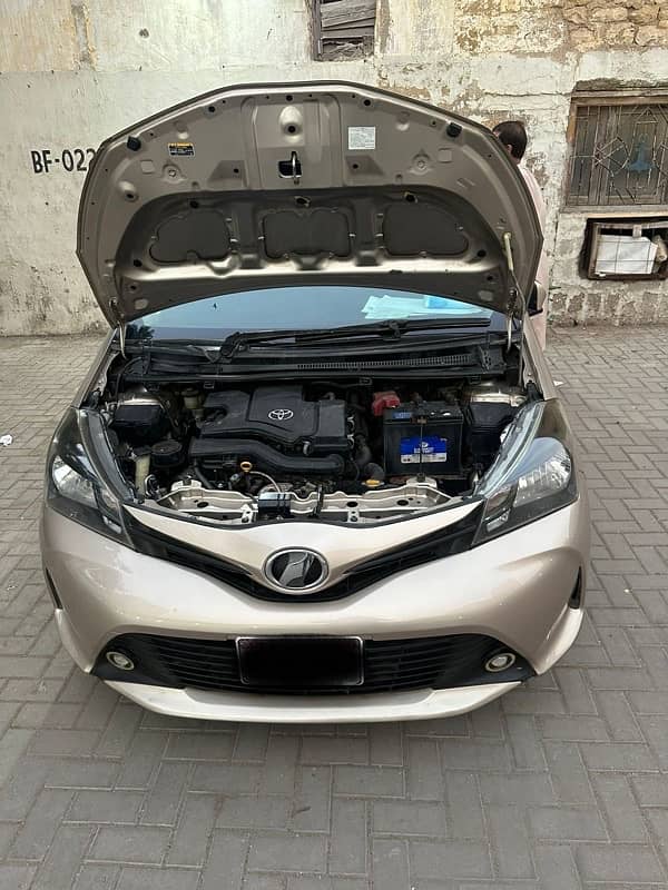 Toyota Vitz 2015 1