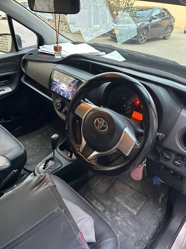 Toyota Vitz 2015 8