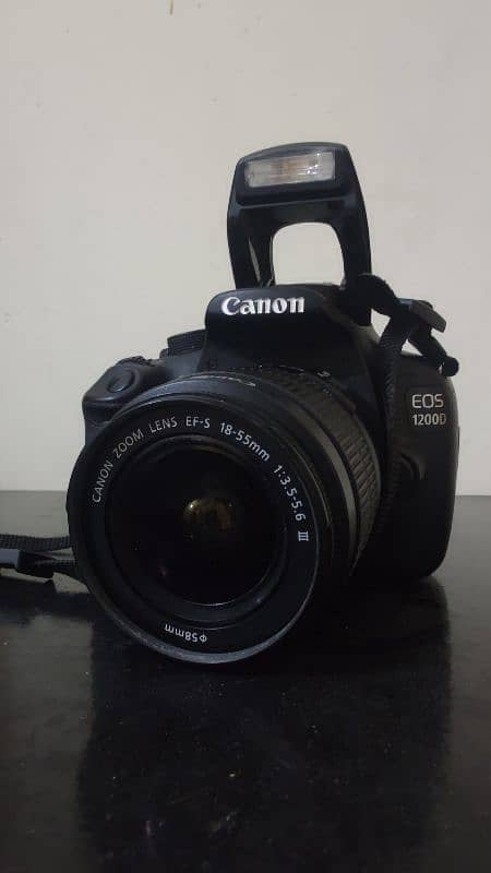 Cannon 1200D 3