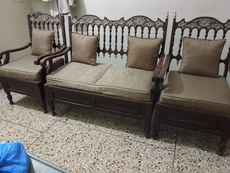 4 Seater Sofa wooden high quality 0