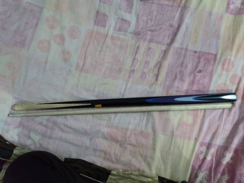 snooker cue stick 10 by 10 condition 2