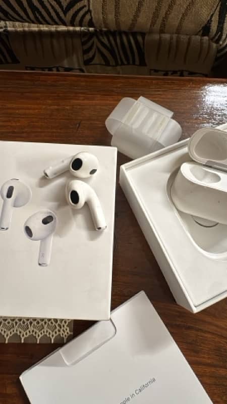 AirPods 3 3