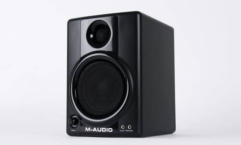 M-Audio Studio speaker 1 piece available 0