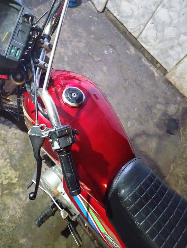 Honda cd 70 2012 model . . Engine fuly pack. . . Documents complete. . 1