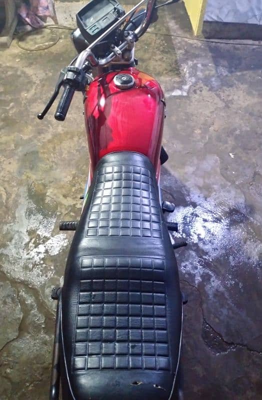 Honda cd 70 2012 model . . Engine fuly pack. . . Documents complete. . 5