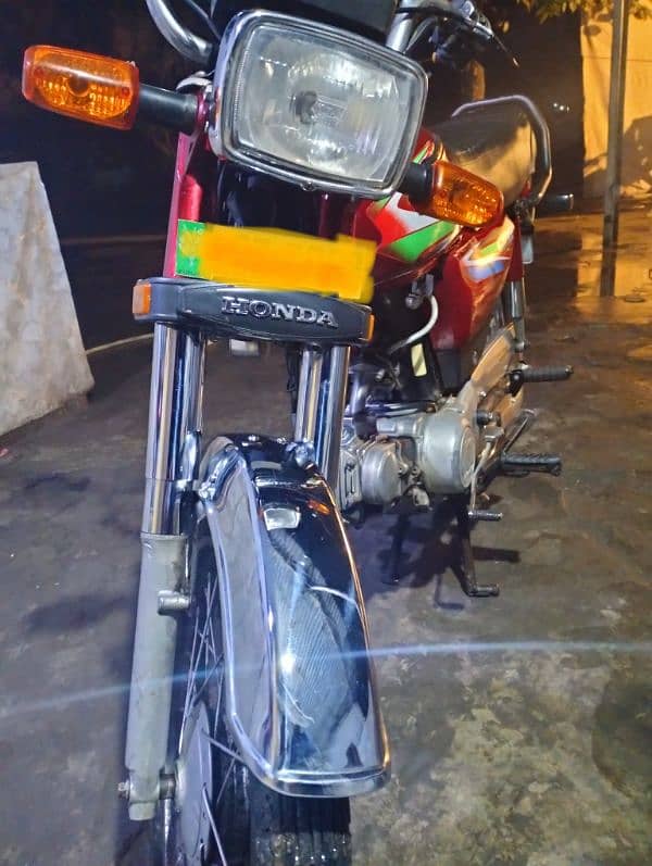 Honda cd 70 2012 model . . Engine fuly pack. . . Documents complete. . 9