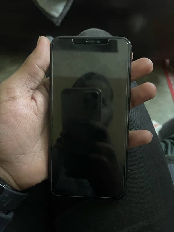 iphone 11 pro max 256GB pta proved 1