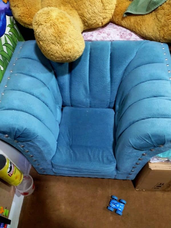 Kids/Baby Stylish Sofa 1