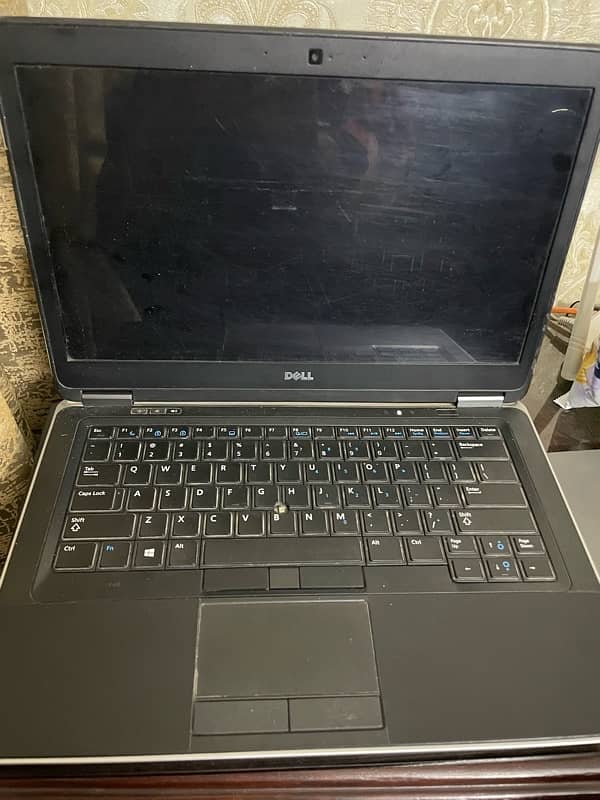 Dell Latitude E7440 2