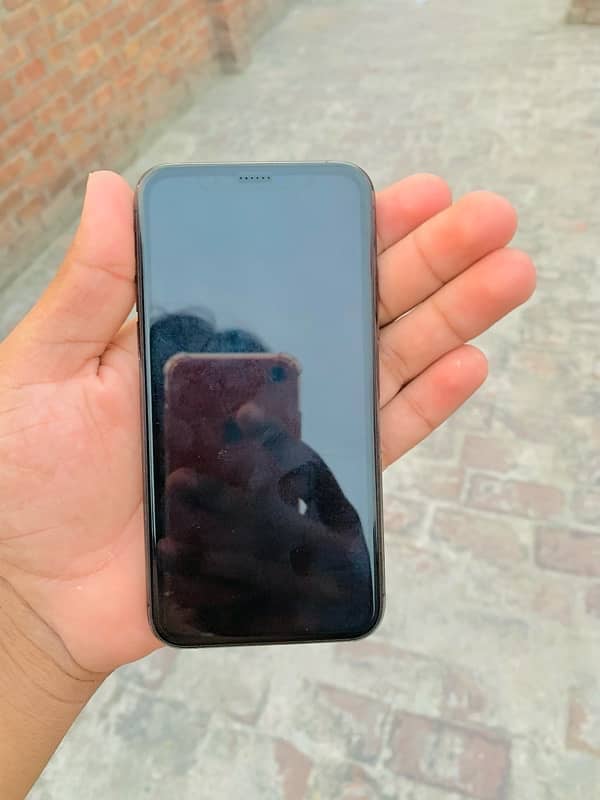 factory unlock memory I phone 11 pro max memory64 Gb Non PTA 5