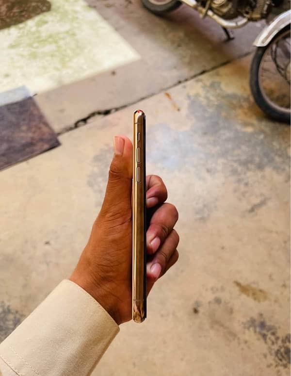 iphone 11pro 64gb jv non active 4month sim time 5