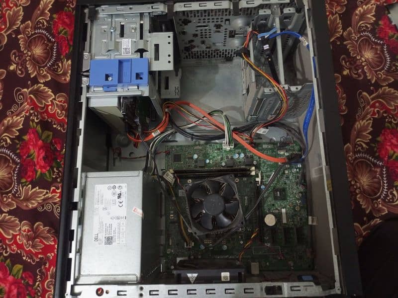 Dell Core i5 4 gene 1