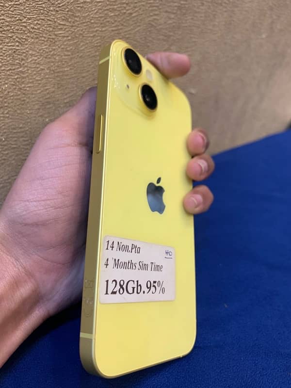 iPhone 14 128gb 95% 4month sim time 3