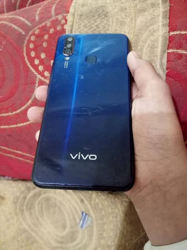 vivo Y17 10/10 4