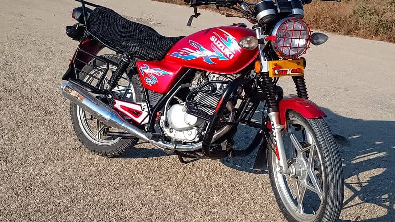 Suzuki GS 150se 1