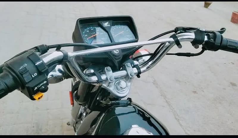 Honda c125 model 2020k last ki 43serl Hyderabad number 12