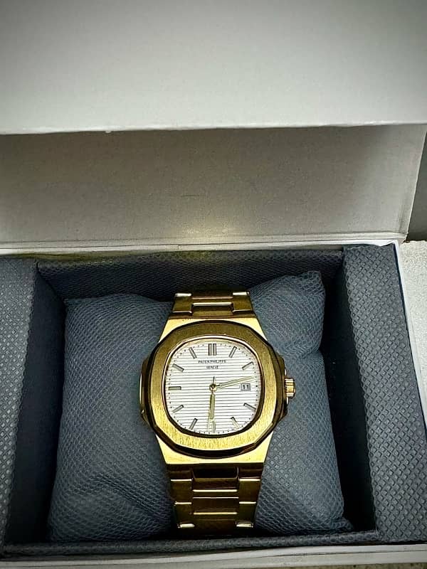 Pp Gold Chain White Dial 0