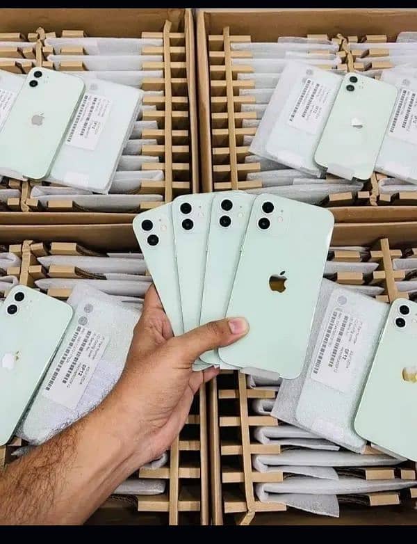 iPhone 12 256 GB stock available this Add only for shopkepers Read Add 0