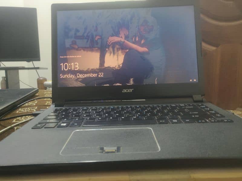 Acer Laptop Travelmate P440 For Sale 13