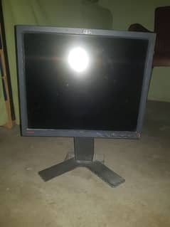 19 Inches monitor