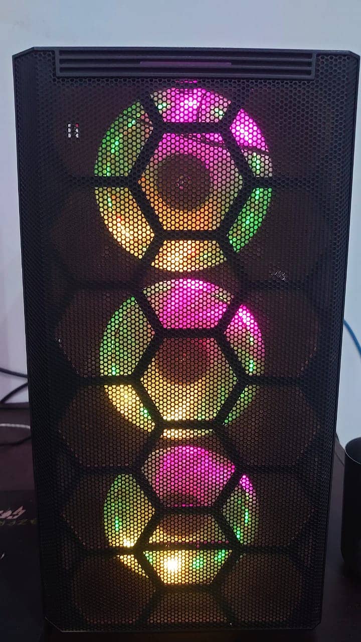 7 Thunder A-RGB Fans with Controller 1