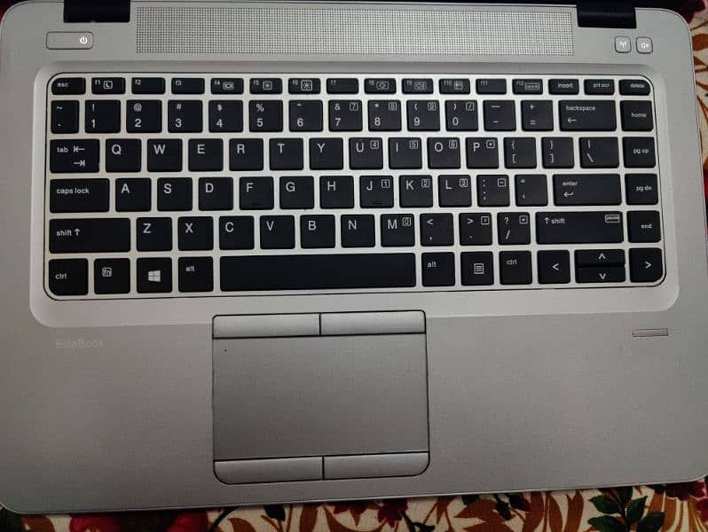 Hp Laptop A10_8th 3