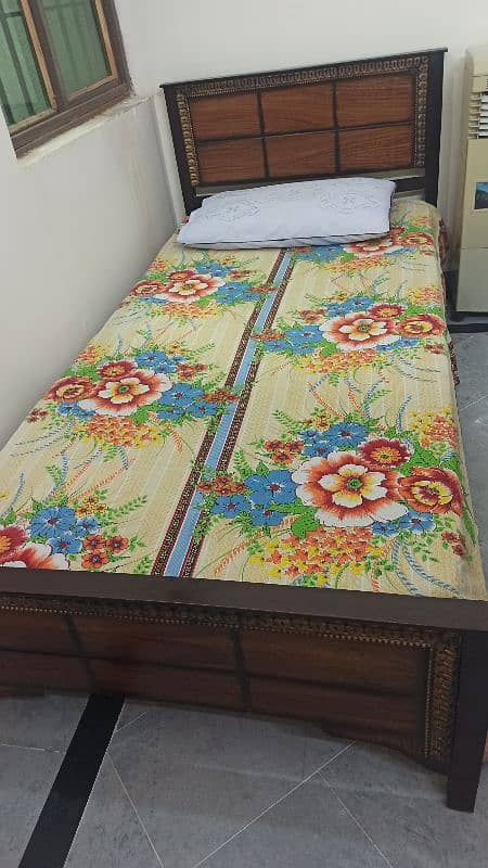 Two Solid Wooden Single Beds in Excellent Condition – Great Deal! 3