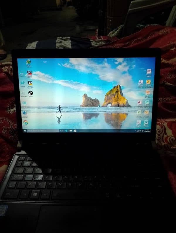 laptop for sale 6th generation 0