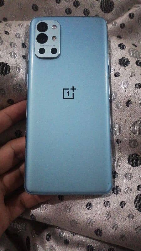 OnePlus 9r 8gb 128gb pta approved 2