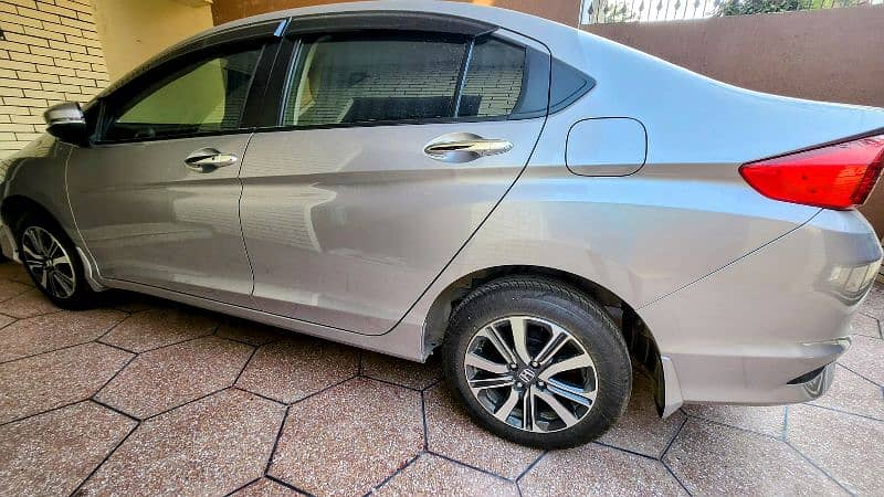 Honda City Aspire 1.5 2024 5