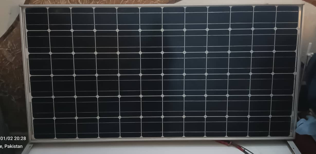 Solar Inverter 2.4 KWA (3KvA) with 8 Nos  (200 Watt) Solar Panels 6