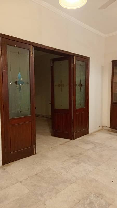 10 Marla House for Rent in Johar town for Family and Silent office (Call center + Software house) 0