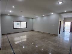 400 SQUARE YARDS 2ND FLOOR PORTION FOR RENT IN JAUHAR FOR SILENT COMMERCIAL